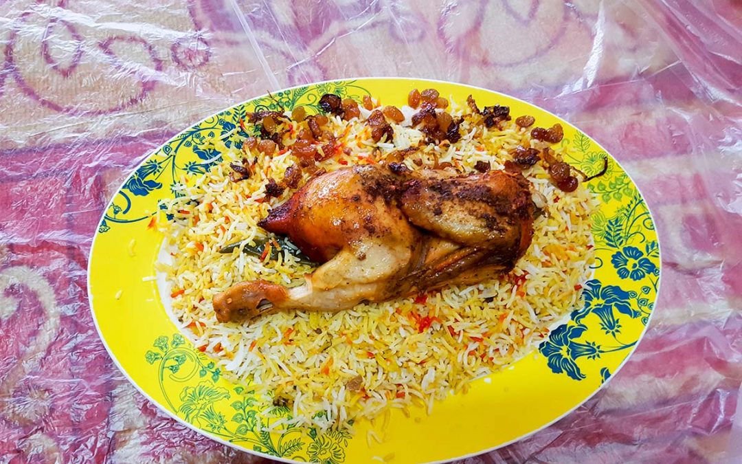 Dubai Essen - typisch arabisches Hühnchen mit Safranreis